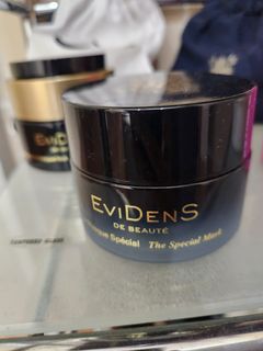 The Special Mask | EviDenS de Beauté