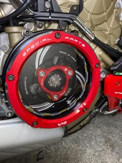 DUCABIKE DUCATI PanigaleV4 クリアークラッチカバー CCV401AD