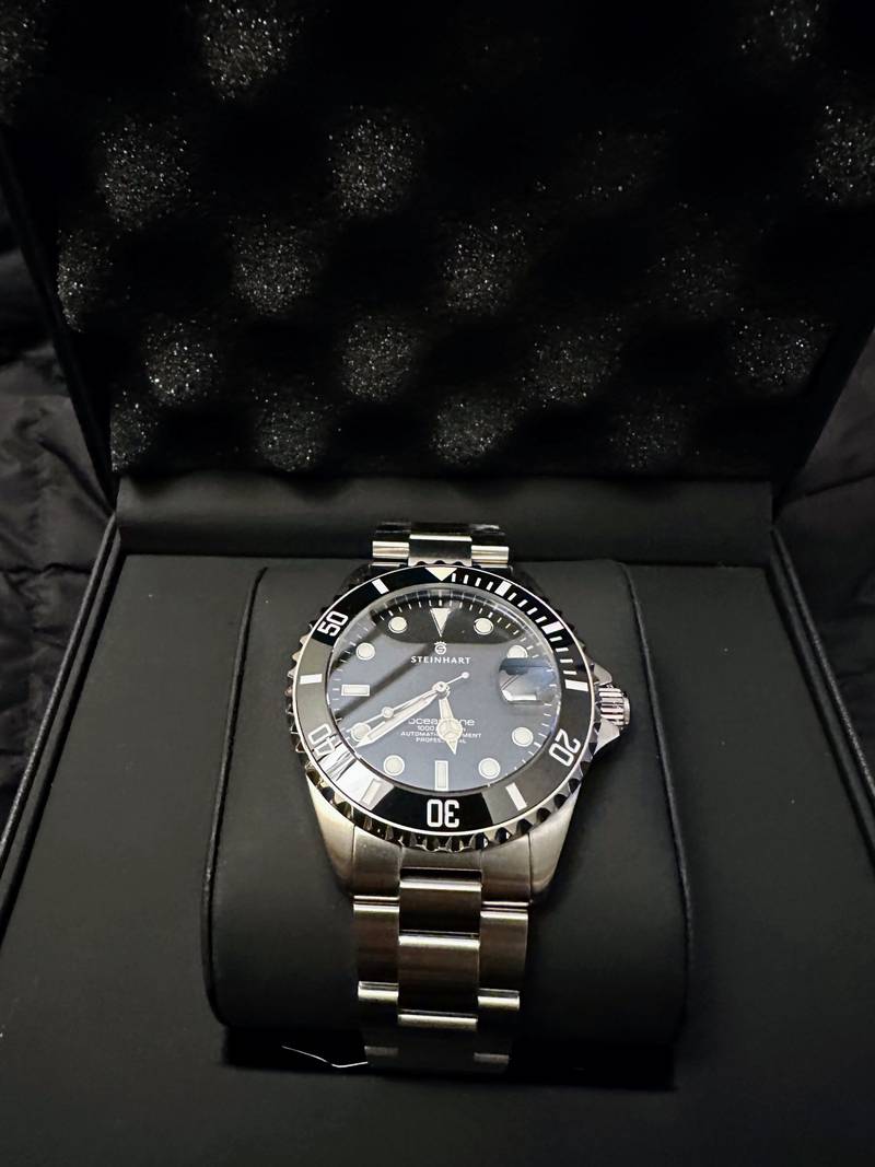 Steinhart Ocean 39 Black Ceramic