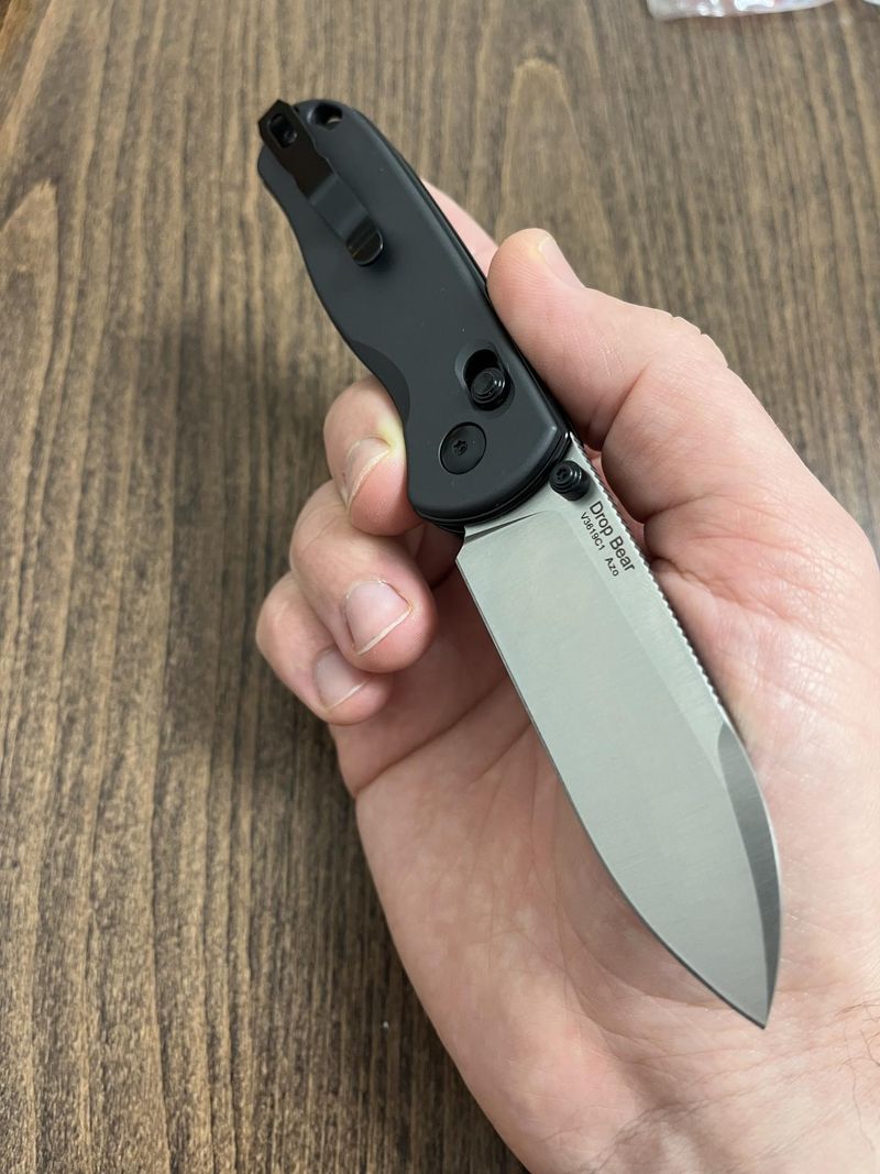 ＊Lang kawiページ＊ Kizer Drop Bear Clutch Lock Folding Knife Green Micarta