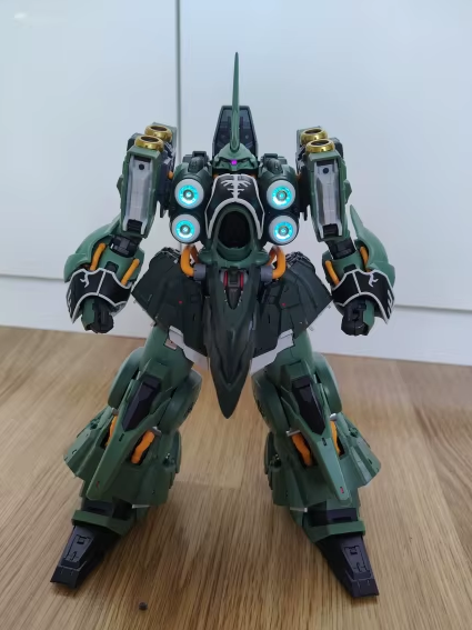 Axis Model 1/100 オシリス・エリアル ドミネーター プラモデル