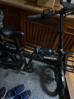 電動アシスト自転車 C4 – EENOUR
