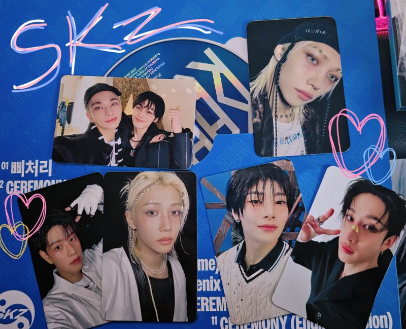 straykids KARMA accordion ver 8種 KARMA (ACCORDION VER.) - Stray Kids 스트레이 키즈 Official Store