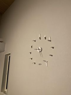 Swallow Clock | スワロークロック by Haoshi Design | Generate Design