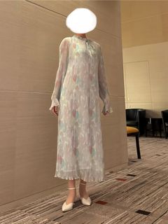 GANNI ガニー⭐フローラルプリーツドレス サイズ34⭐新品 Ganni 結婚式・パーティードレス｜ライトブルーのドレス