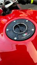 あすつく TWM レーシングタンクキャップ クイック TDPR06 N DUCATI